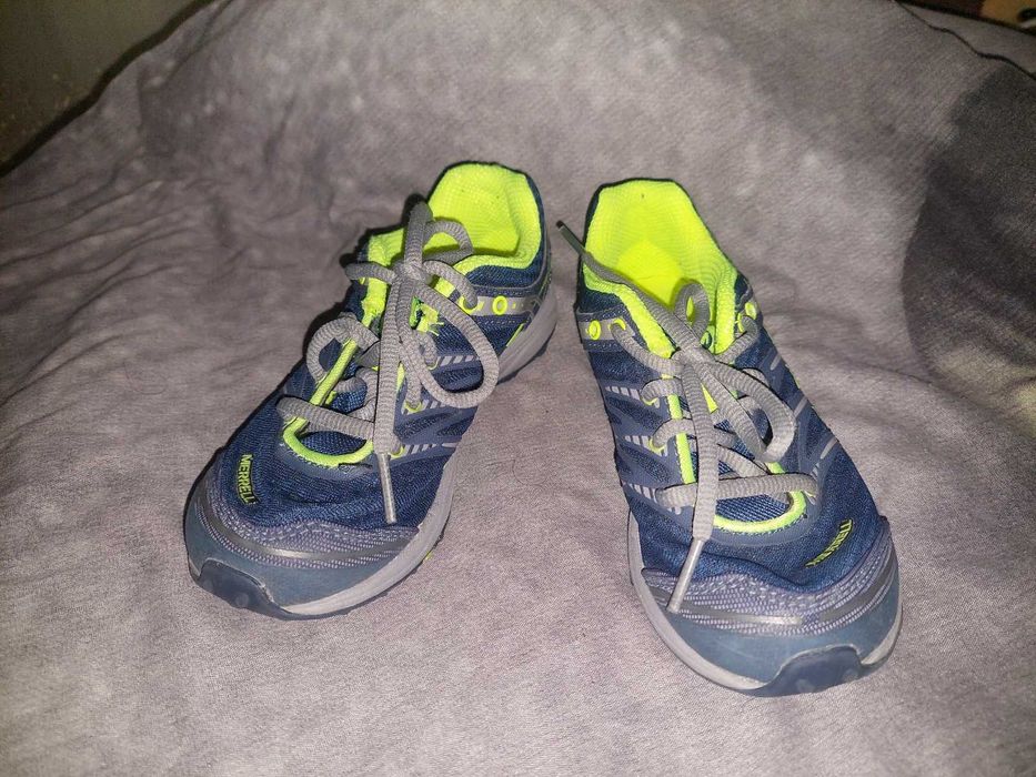 Кросівочки 30 розміру