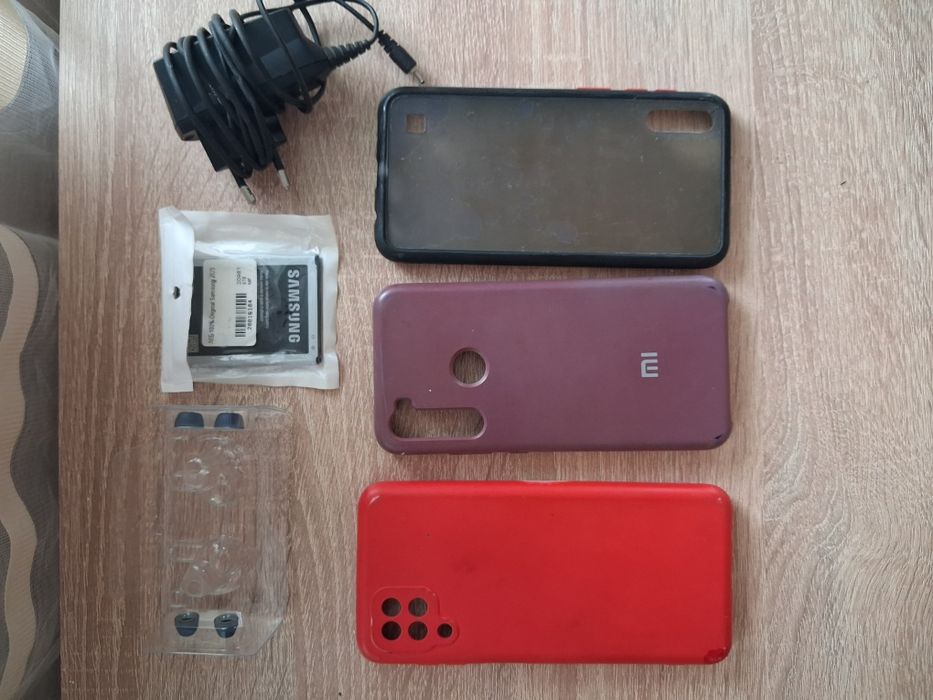 Телефони робочі і на запчастини та інше