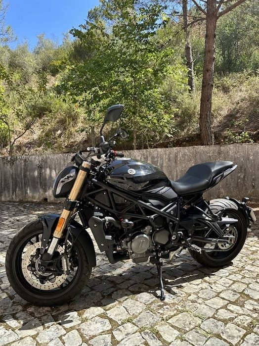 Benelli 752S (2020) - Como Nova | Apenas 392 km + Extras