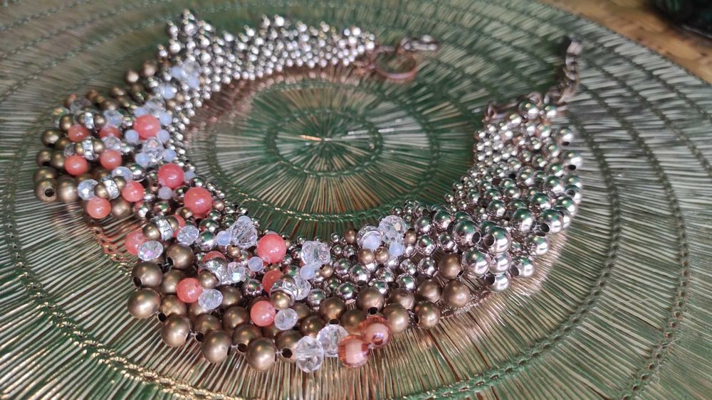 NASZYJNIK kołnierzyk artystycznie zrobiony