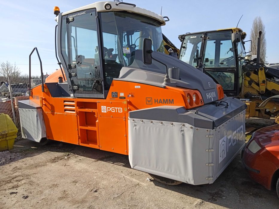 Wynajem Walca Hamm HP 180i ogumione