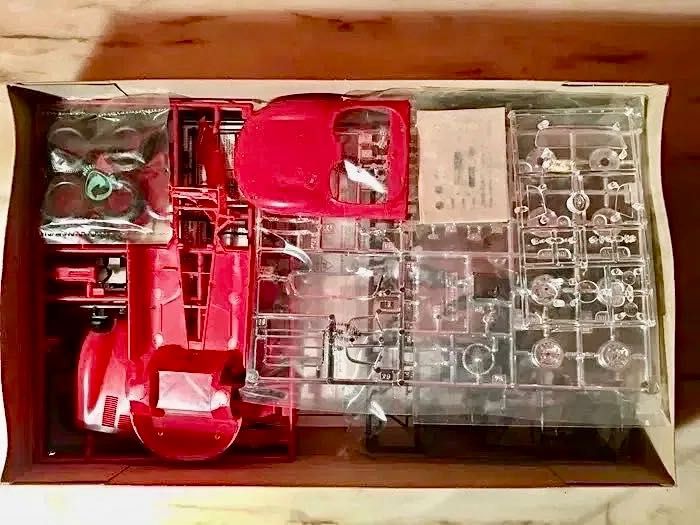 JAGUAR XK SS 1957 - maquete Revell Classics - escala 1/24