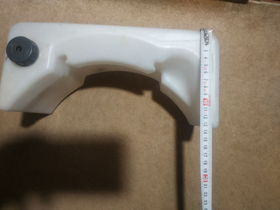 Бачок, бак, ємність