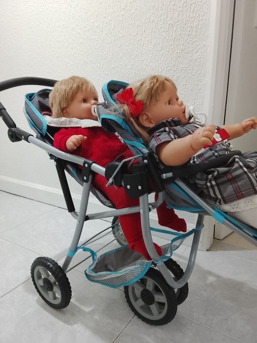 Bebê reborn e carrinho