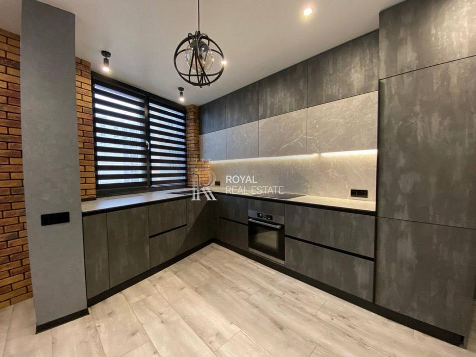 ЖК "New York Concept House". Антоновича вул., 74. Метро Олімпійська ...