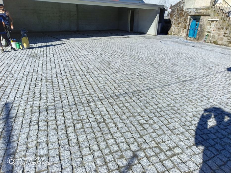 Pavimento em calçada natural