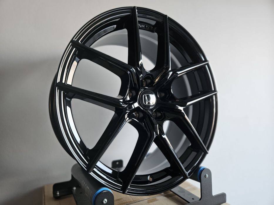 Honda 17 " Nowe 5x114,3 CR-V ZR-V Civic Felgi Czarne CRV ZRV Alufelgi