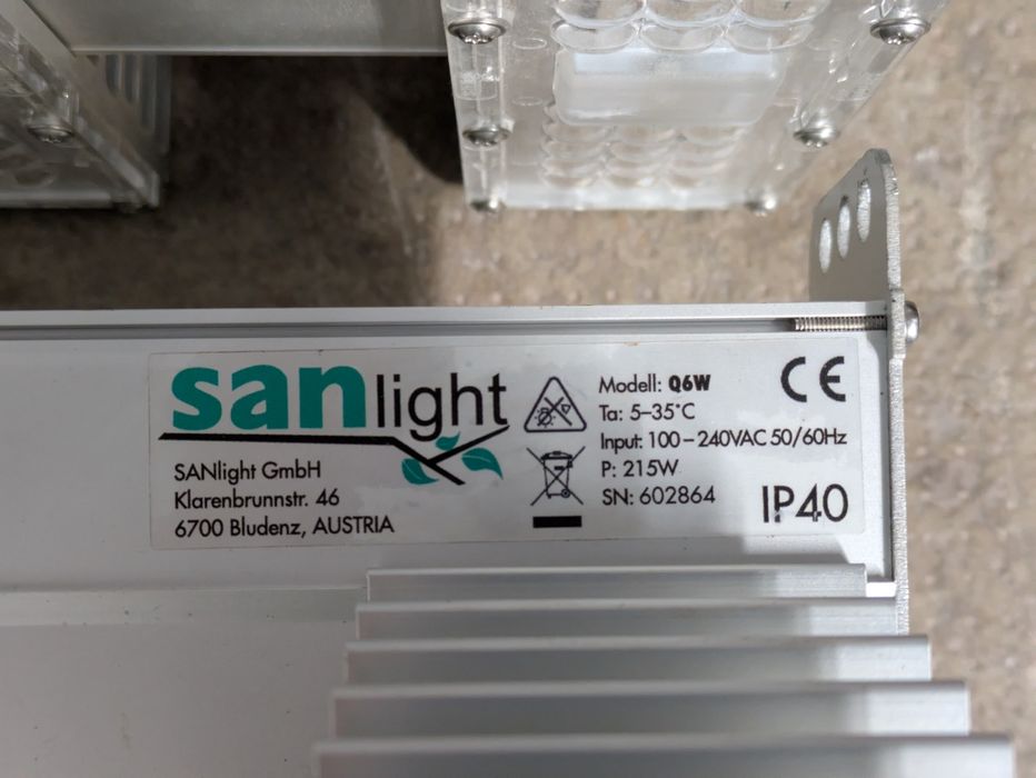 Sanlight lampa LED Q6W P 215W
