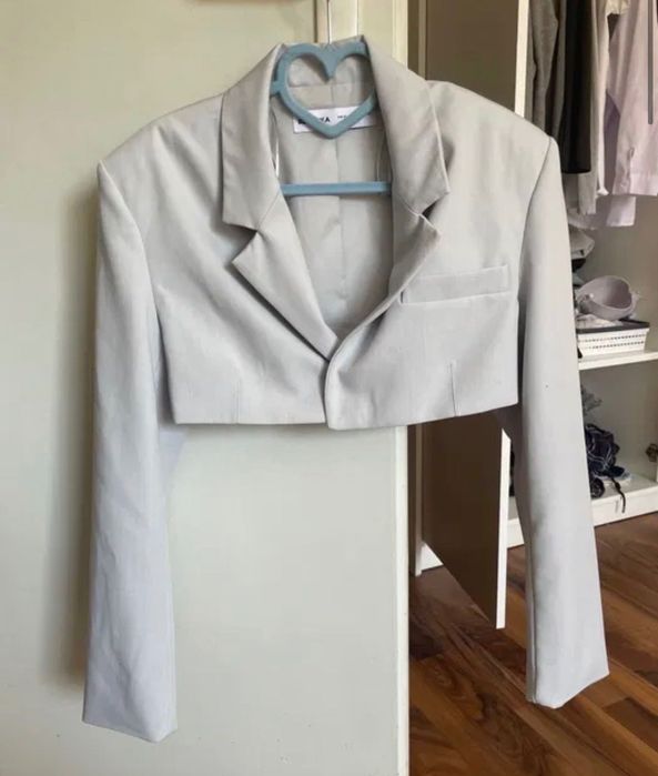 Пиджак женский Bershka