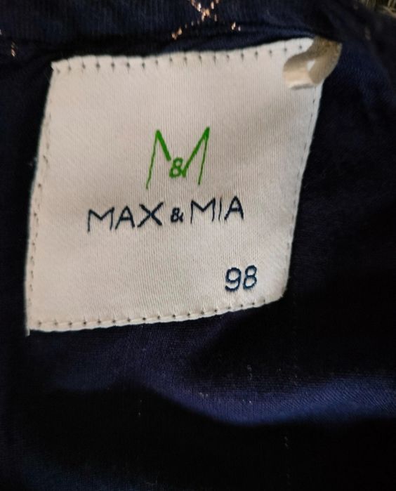 Elegancka sukienka ze złotą nitką rozmiar 98 cm