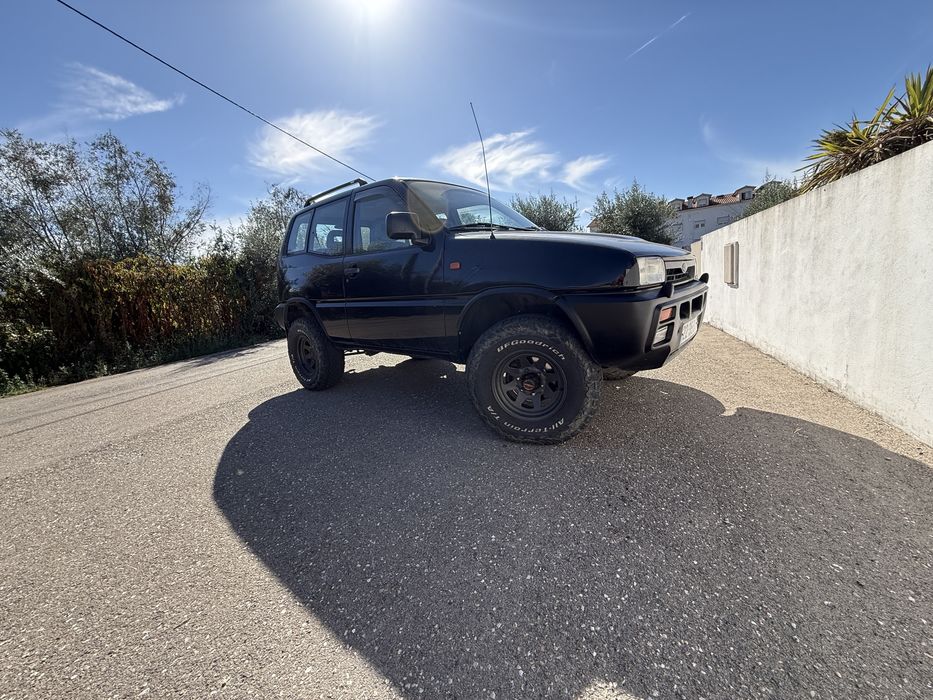 Vendo Ford Maverik ( Terrano 2) de 94