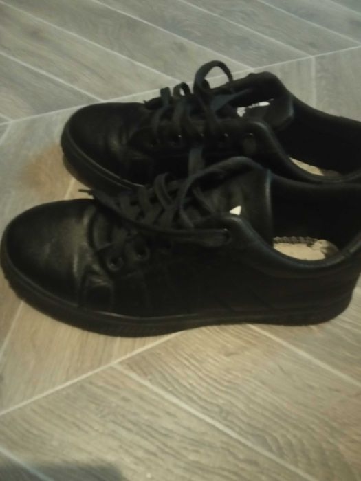 Buty sportowe 40