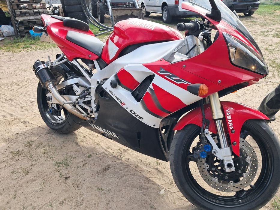 Yamaha yzf R1 2000r