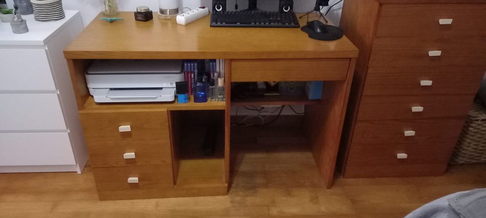 Secretaria madeira maciça