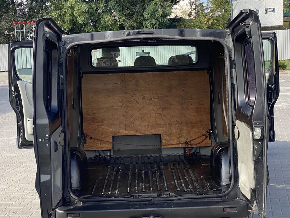 Продам Renault Trafic 1.9 турбодизель  6 ступка очень хорошем состоянии
