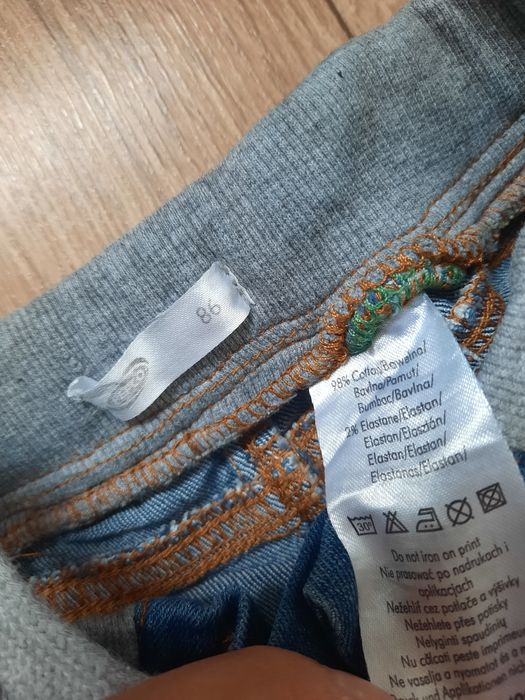 Spodnie chłopięce 4 sztuki 86-92 zestaw, paka