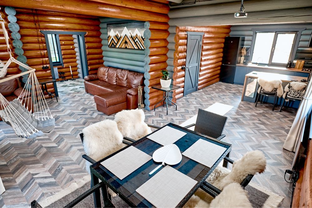 Подобово будинок з чаном та сауною біля озера і лісу Koshara_chalet