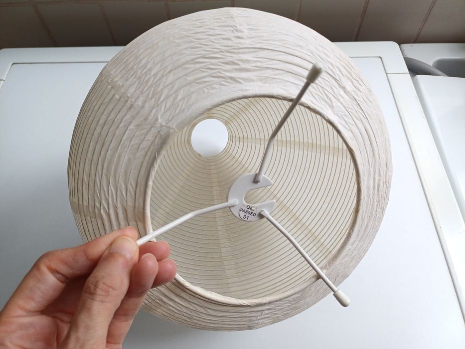 Candeeiro de mesa de papel de arroz da IKEA, com lâmpada incluída