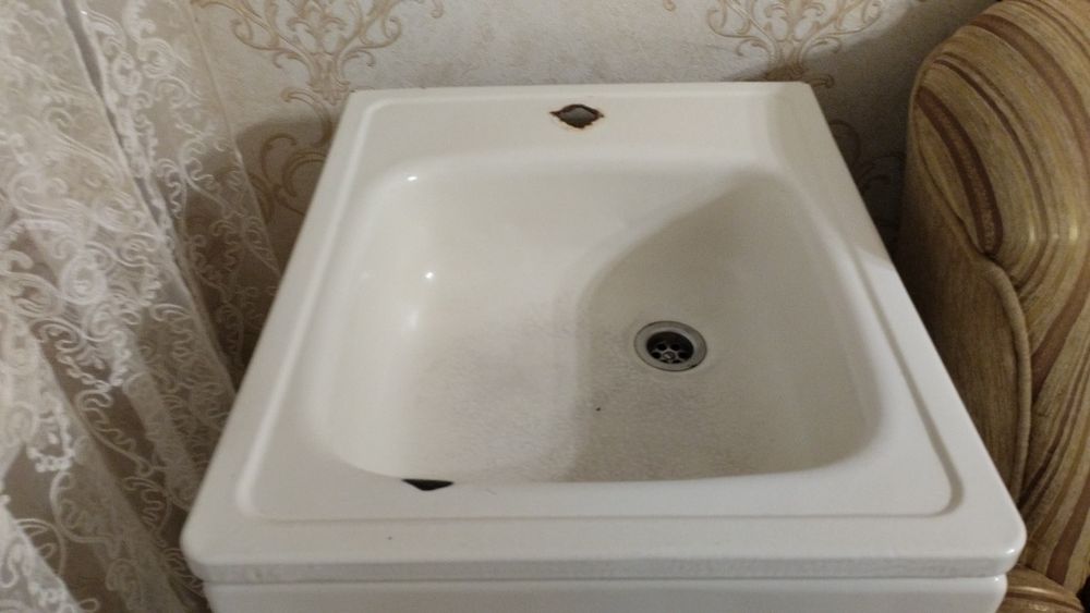 Мойка с тумбой на кухню/дачу/свой дом . Эмалированная сталь