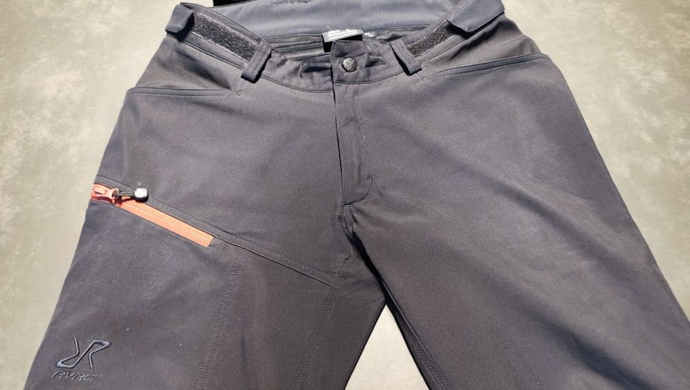 Spodnie revolution race rozmiar M