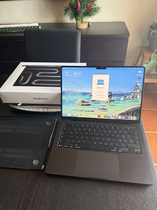Macbook M5 Pro (Novo) com acessorios