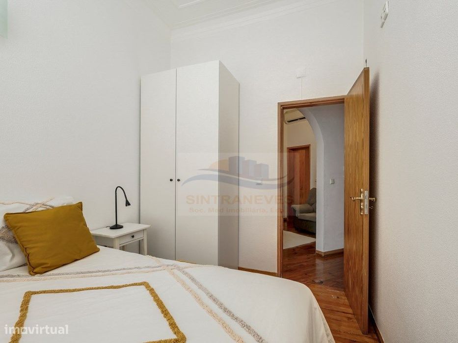 Elegância, Luz Natural e Conforto - T2 Pronto a Habitar na Penha de...