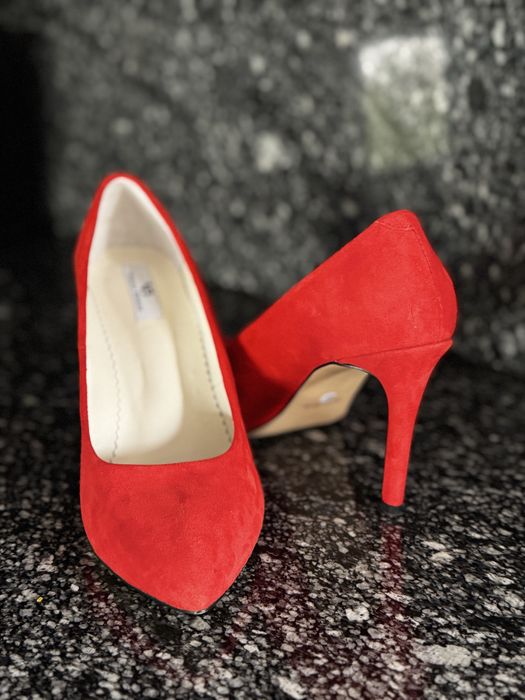 Туфлі жіночі вечірні