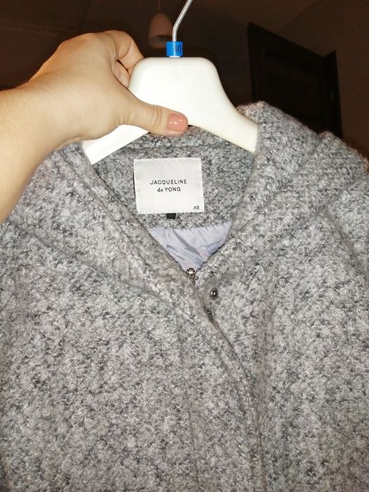 Sprzedam płaszczyk nowy rozmiar XS marki Only