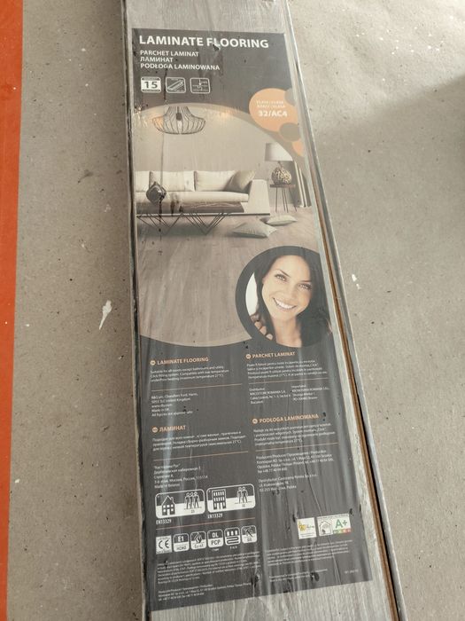 Panele podłogowe laminowane 65zł za 1 opakowanie