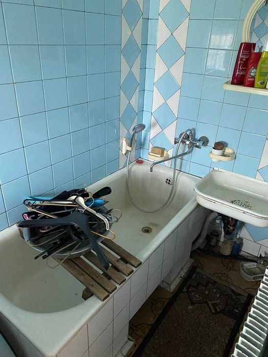 ID:39750 Продаж будинку в тихому місці серед МІСТА !!!