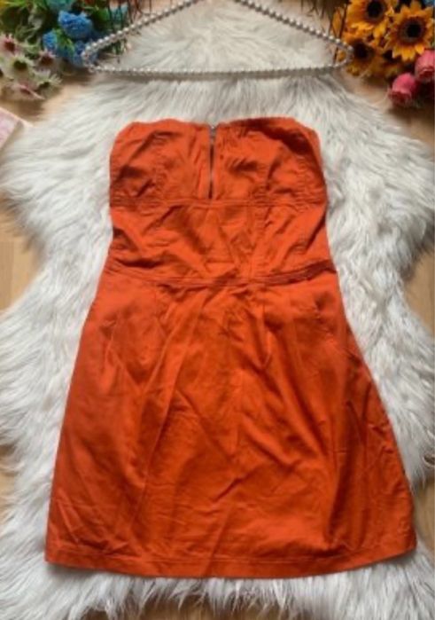 Sukienka gorsetowa koralowa (XS)