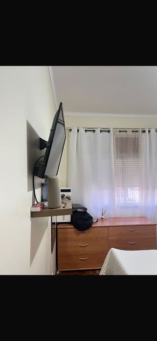 Quarto para arrendar em Setubal na Avenida Dom João II. Junto ao Hospital. Entrada Imediata 965487798 Cássia