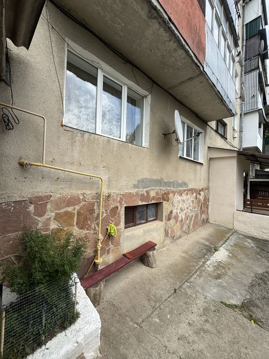 Продається 2 кім квартира в Микулинцях