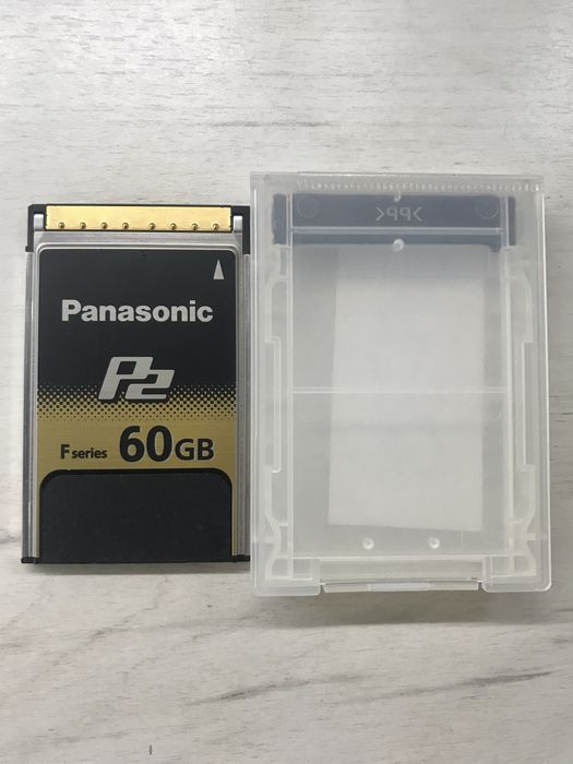 Карта памʼяті Panasonic P2 для професійних відеокамер