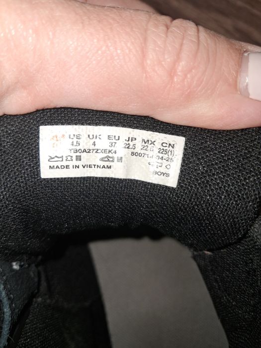 Кеди Timberland в обмін на смаколики