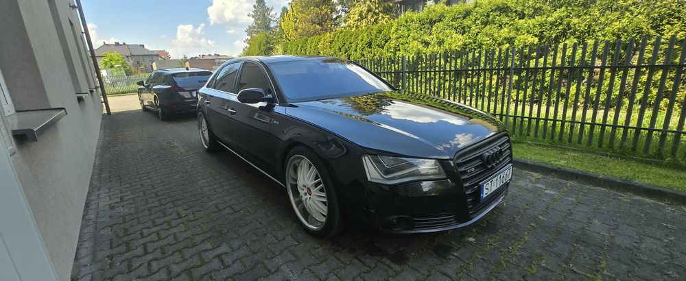 Audi A8 L W12 6.3 FSI