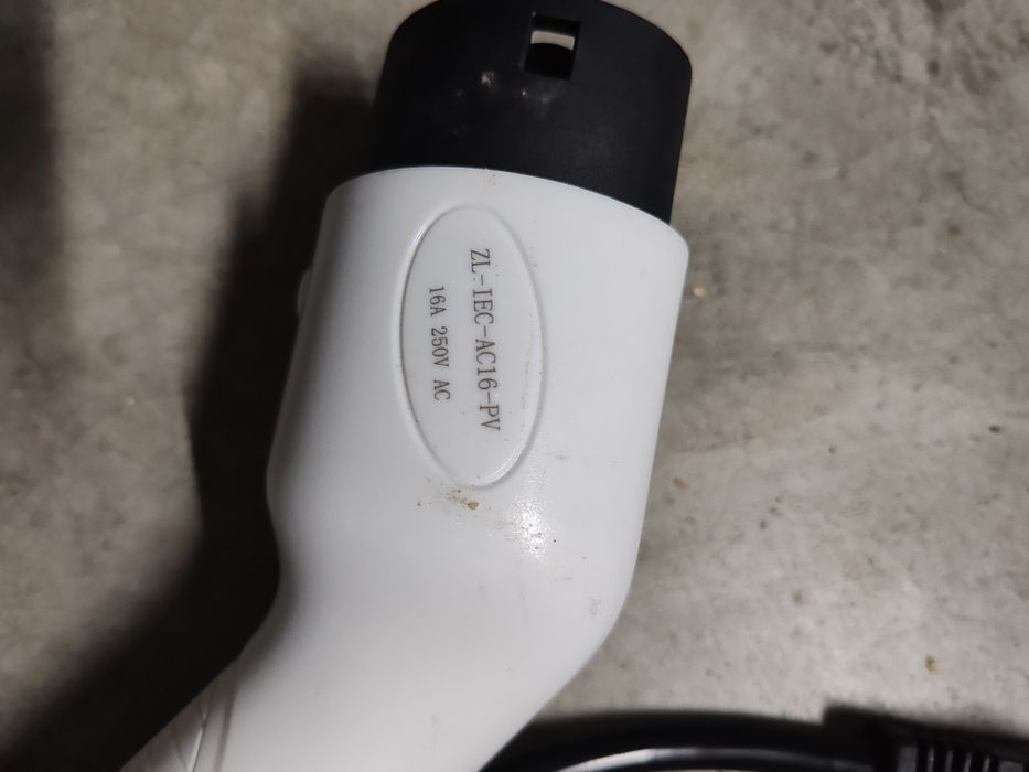 Carregadores Tipo 2 carros eléctricos/plug-in - tomada Schuko