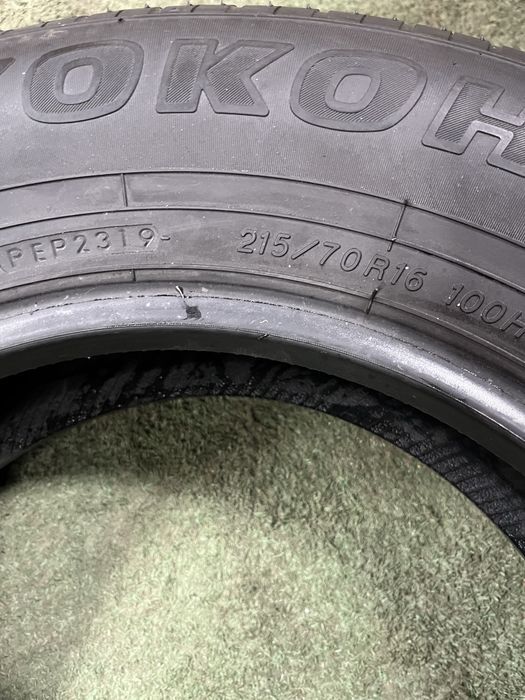 4x 215/70R16 100H YOKOHAMA GEOLANDAR G033 opona letnia