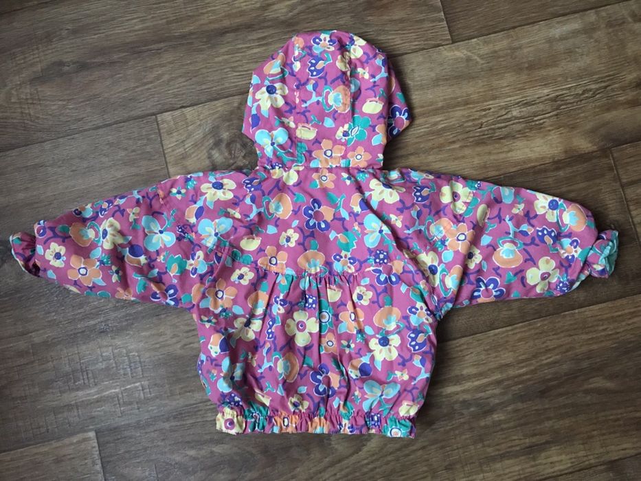 Куртка демисезонная на девочку (9-12 мес)