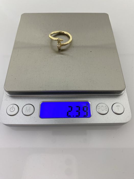 Złoty pierścionek damski,Próba 585. Nowy (6364)