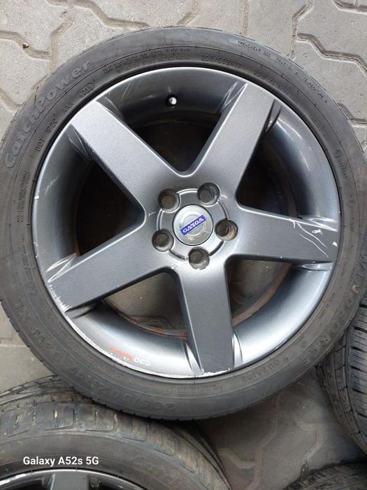 Jantes Volvo R17 Com Pneus 205/50 Furação 5X108