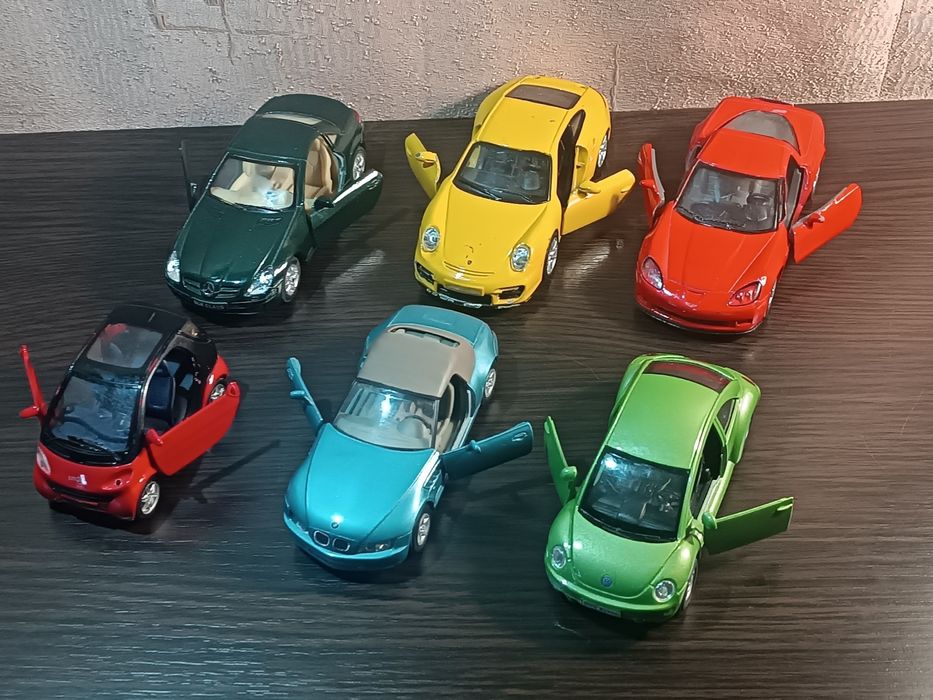 Набор металлических машинок