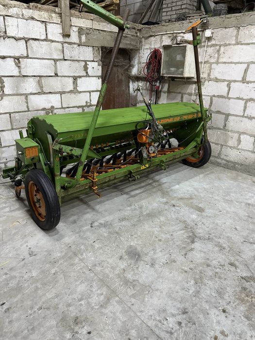 Siewnik Amazone D8-30 SPECIAL