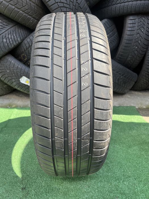 *Opona Bridgestone 225/55/17 pojedynka
