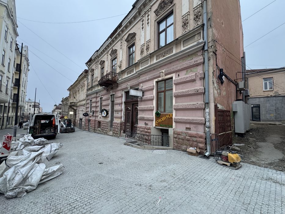 Приміщення під бар кафе з літкою