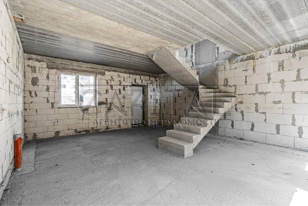 ПРОДАЖА Танхаус возле воды Осокорки