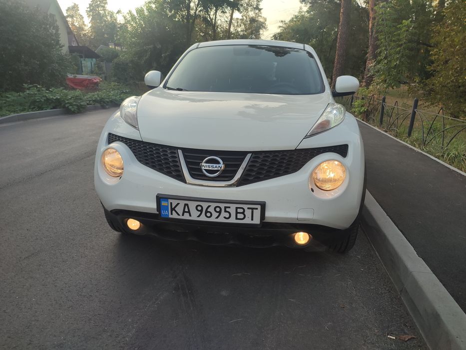 Продам Nissan Juke 1.6