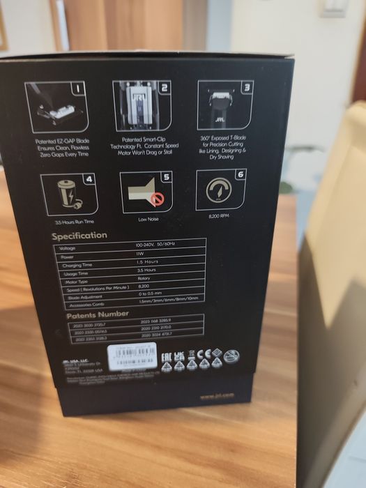 Vendo máquina de cortar cabelo  JRL