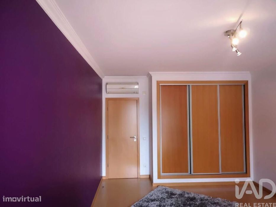 Apartamento T2 em Almeirim de 163,00 m2
