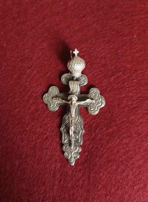 Крест серебряный мужской 9гр.
